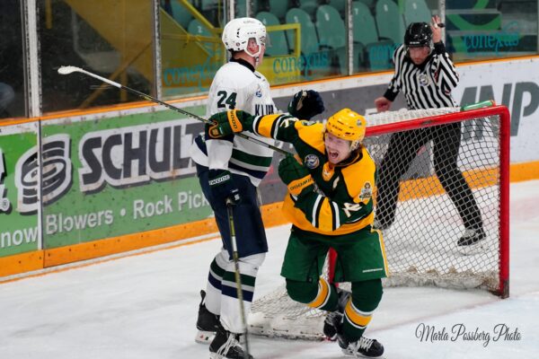 BHP Recap: Another shootout, another win: Broncos keep rolling vs Klippers