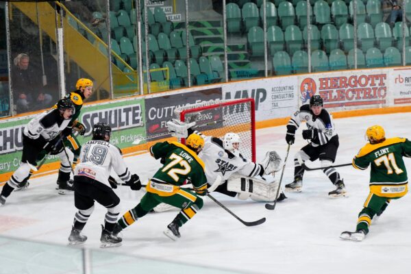 BHP Recap: Broncos split weekend series with 3-1 loss to the North Stars